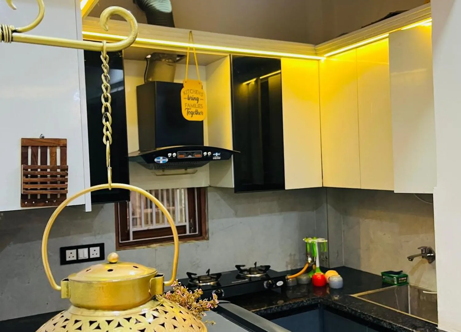 Luxury 1 Bhk Flat In New Delhi Apartment India