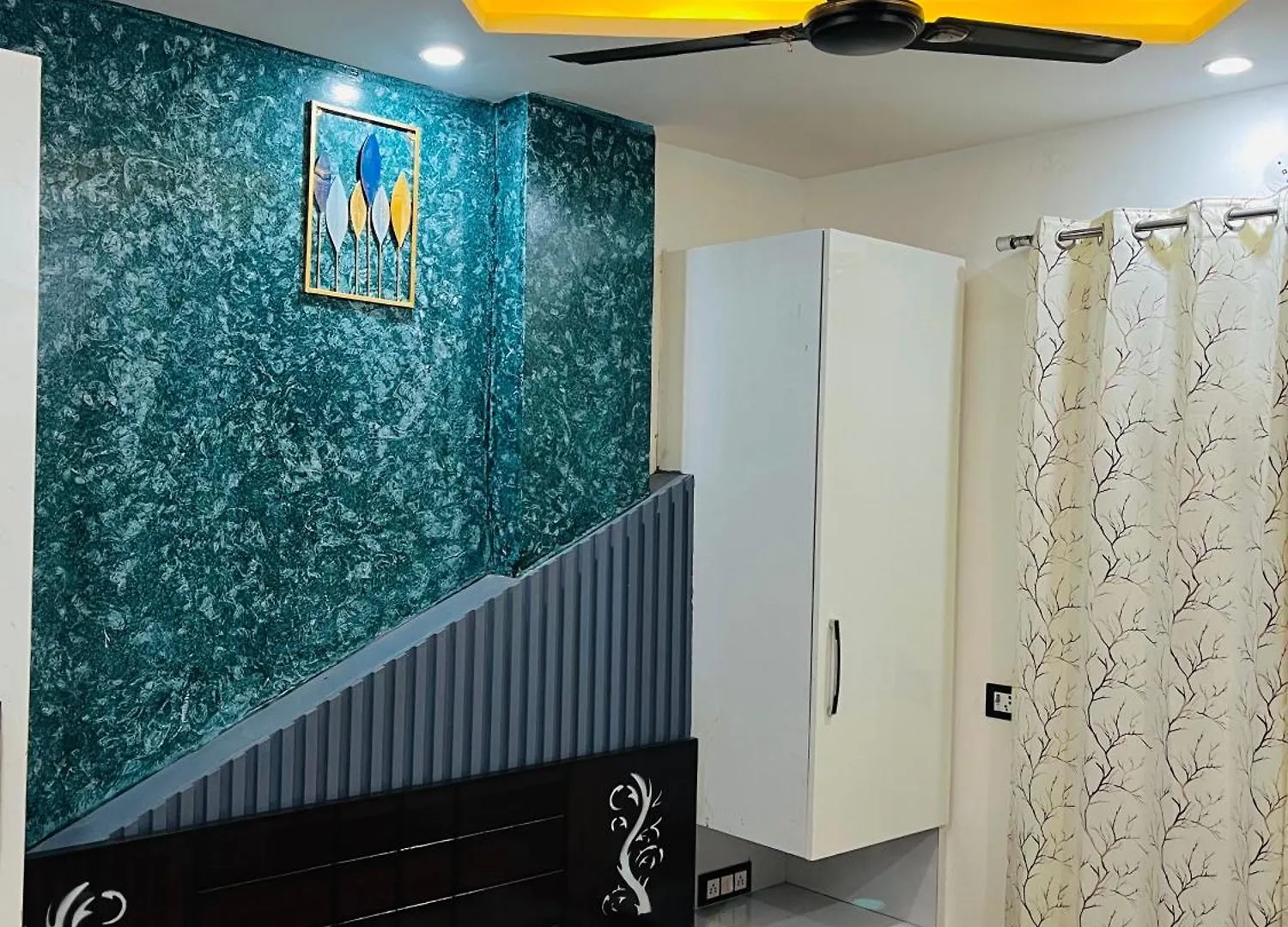 Luxury 1 Bhk Flat In New Delhi Apartment