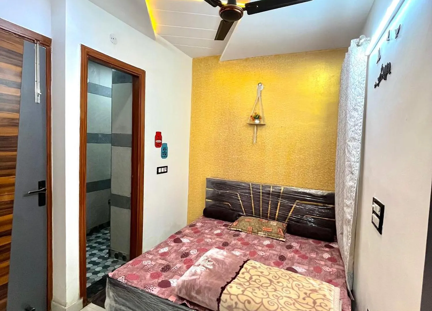 Luxury 1 Bhk Flat In New Delhi Apartment 0*,